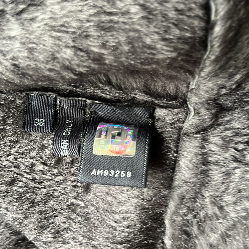 Fendi Fur Coat - Picture 5 of 9